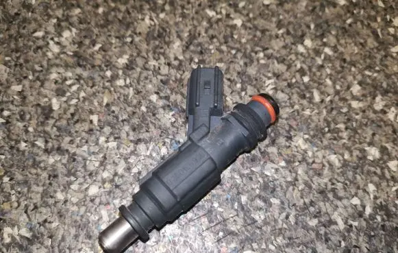 Fuel injectors set