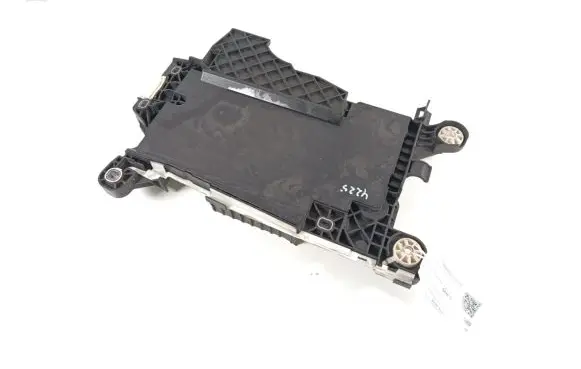 Battery bracket