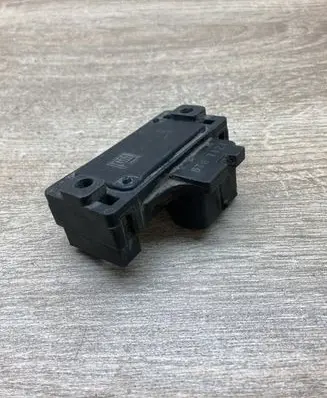 Opel Astra F Air pressure sensor 8767127