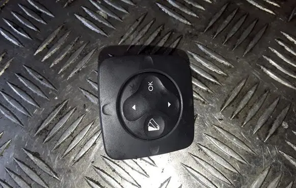 Renault Scenic III - Grand scenic III On-board computer control switch 283950001