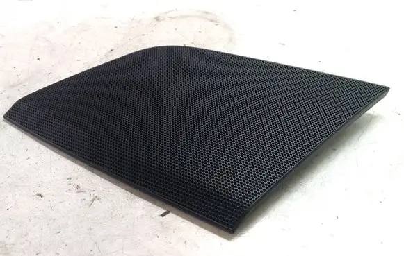 Side speaker trim/cover