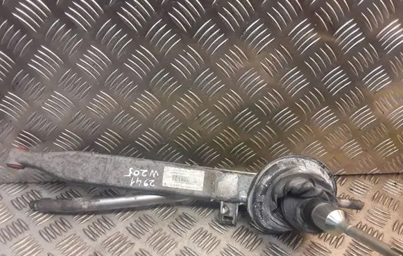Mercedes-Benz C W205 Gear selector 2052874100 A2052874100