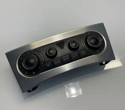 Mercedes-Benz C W203 Climate control unit A2038303085 F334915 2038303085