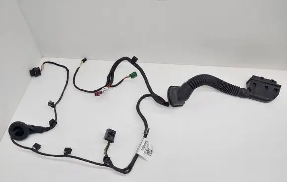 Mercedes-Benz E AMG W213 Rear door wiring loom A2135404231