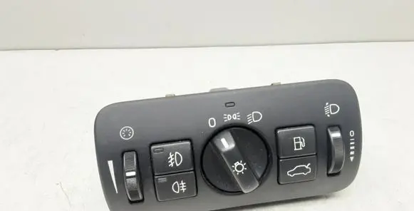Volvo XC70 Light switch 30739415