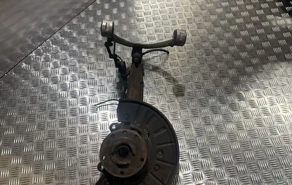 Audi Q7 4L Front wheel hub 7P6407245A