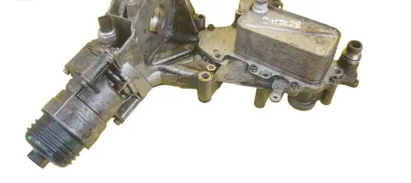 Opel Insignia A Oil filter mounting bracket 55578235 B20DTH