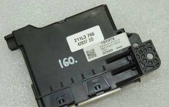 Toyota Avensis T270 Climate control unit 8865005310
