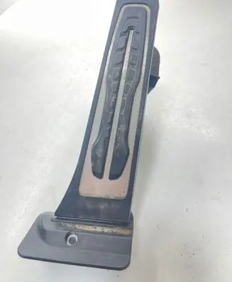BMW 3 G20 G21 Accelerator throttle pedal 23144500AA