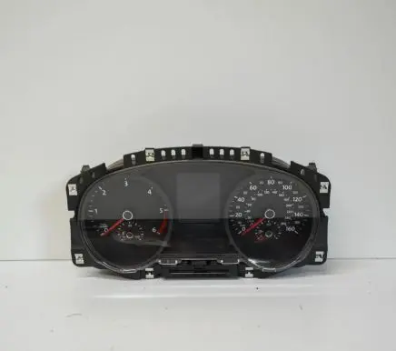 Volkswagen Golf VII Speedometer (instrument cluster) 5G0920951A