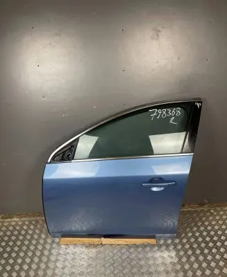 Volvo V60 Front door 31424597