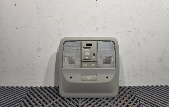 Toyota Auris E180 Front seat light PPTD30