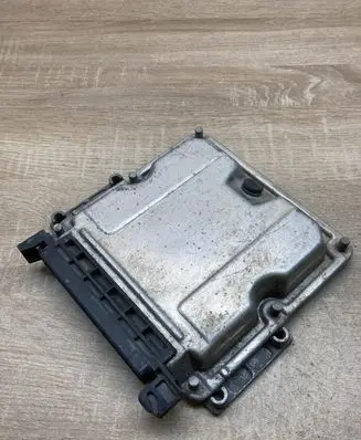 Peugeot 306 Engine control unit/module ECU 9635158380 0281010032