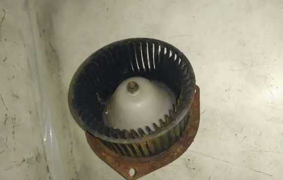 Mazda 626 Heater fan/blower HB111GA5RA