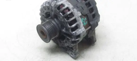 Nissan X-Trail T32 Generator/alternator 231004BE0A