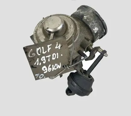 Volkswagen Golf IV EGR valve 038129637L