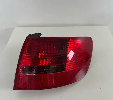 Audi A6 S6 C6 4F Rear/tail lights 89036920