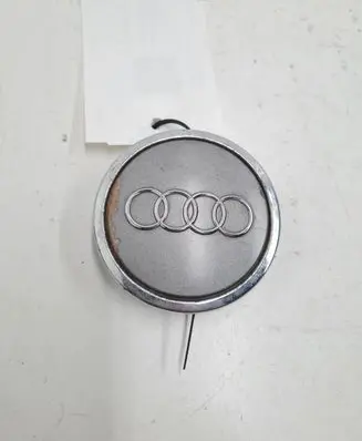 Audi A5 8T 8F Original wheel cap 8T0601170A