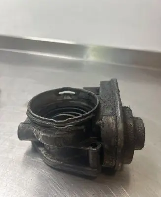Skoda Octavia Mk2 (1Z) Throttle valve 038128063G