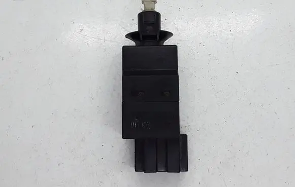 Mercedes-Benz E W211 Brake pedal sensor switch 0015454009