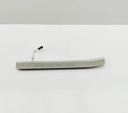 Mercedes-Benz S C217 Rear sill trim cover A2226803335 A2226809335