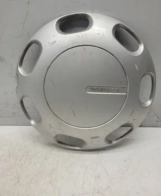 Volkswagen Golf III R13 wheel hub/cap/trim 3A0601149