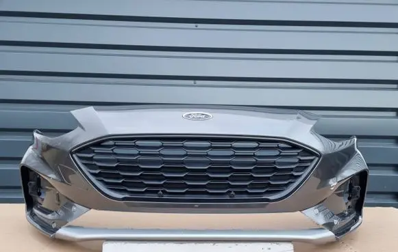 Ford Focus Front bumper JX7B-17757-S