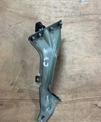 Audi A6 S6 C7 4G Fender mounting bracket 4g0805815