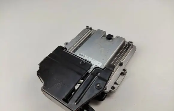 Ford Mondeo MK IV Engine control unit/module 8G9112A650EH