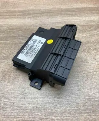 Audi A6 S6 C6 4F Power management control unit 4F0907280C 4F0910280010