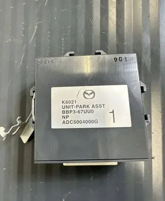 Mazda 3 II Parking PDC control unit/module BBP3-67UU0