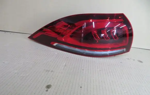 Mercedes-Benz GLE W167 Rear/tail lights A1679063104