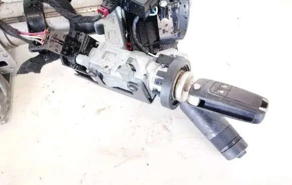 Opel Insignia A Ignition lock 313161