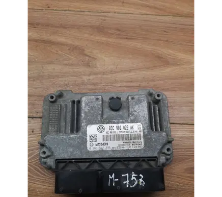 Volkswagen Golf SportWagen Engine control unit/module 03C906022AK 03C906022J 0261S04398