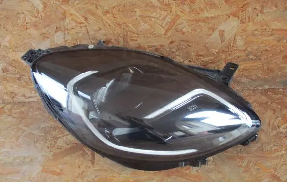 Ford Puma Headlight/headlamp L1TB13E014CH