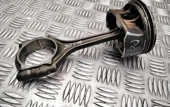 Chrysler Pacifica Piston with connecting rod