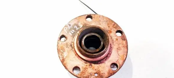 Audi A6 S6 C6 4F Front wheel hub 