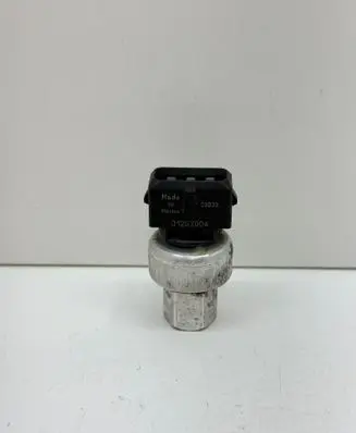 Volvo XC60 Air conditioning (A/C) pressure sensor 31292004