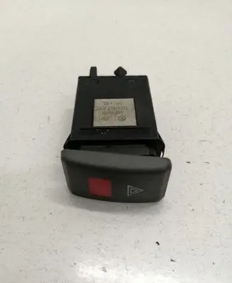 Skoda Octavia Mk1 (1U) Hazard light switch 1U0953235