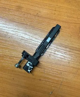 BMW 7 G11 G12 Crankshaft position sensor 7806782 2591601C