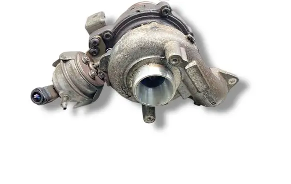Peugeot 5008 Turbo GTC1244VZ 8062912 9686120680