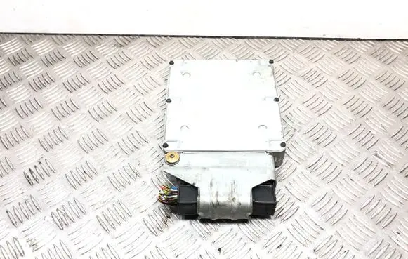 Ford Focus Engine control unit/module 1M5FAD OFW2224061