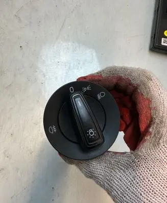 Skoda Rapid (NH) Light switch 5E0941431G