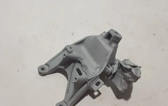 Audi A6 S6 C8 4K Engine mounting bracket 4M0199308BQ