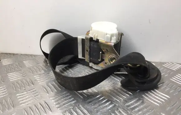 BMW X3 E83 Front seatbelt S13400711070