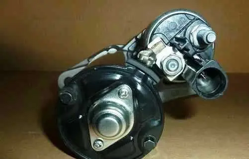 Audi A1 Starter motor 0001121433