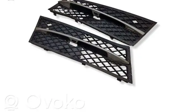 BMW 5 F10 F11 Front bumper lower grill 7200700