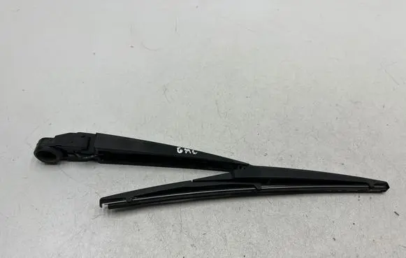 Toyota RAV 4 (XA20) Rear wiper blade 