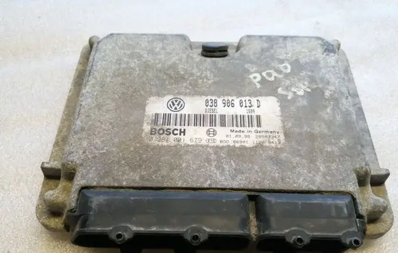 Volkswagen Polo III 6N 6N2 6NF Engine control unit/module 038906013D 0281001679 28SA3347