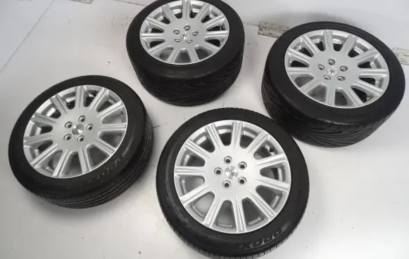 Maserati Quattroporte R18 alloy rim DV140T01 DV141T01
